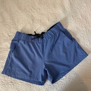 ZYIA Athletic Shorts in Blue
